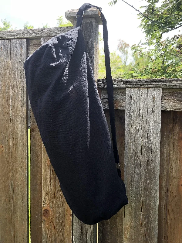 Bolster Pillows for Sofa DecorationYoga Mat Black Bag, Cotton Yoga Bag, Zipper Cotton Yoga bags Bolster Pillows for Sofa DecorationYoga Mat Black Bag, Cotton Yoga Bag, Zipper Cotton Yoga bags