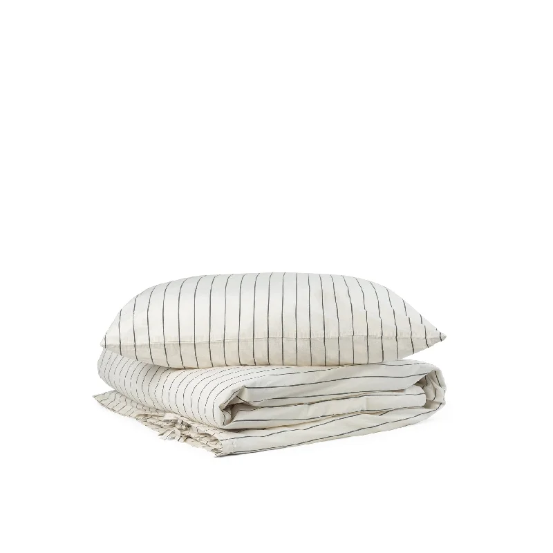 Rayon - Cotton Sheets for a Breathable and Soft BlendDear April Adult Bedding - 140x200 / 60x63cm - Sail Stripes Rayon - Cotton Sheets for a Breathable and Soft BlendDear April Adult Bedding - 140x200 / 60x63cm - Sail Stripes
