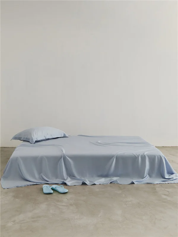 Jersey - Knit Sheets for a Comfortable and Casual BedSilky Solid Tencel Sheet / Blue Jersey - Knit Sheets for a Comfortable and Casual BedSilky Solid Tencel Sheet / Blue