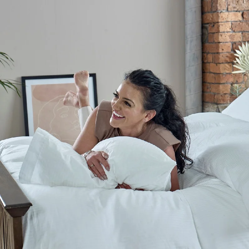 Wrinkle - Free Polyester Sheets for a Low - Maintenance BedHotel Satin Stripe Cotton 300TC Pillowcases Wrinkle - Free Polyester Sheets for a Low - Maintenance BedHotel Satin Stripe Cotton 300TC Pillowcases