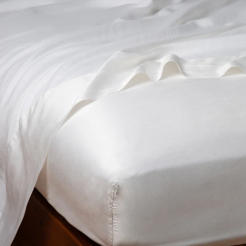 Thermal - Regulating Bamboo Sheets for All - Season ComfortSeraphina Fitted Sheet