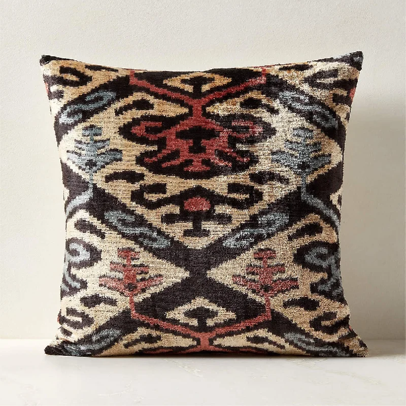 Round Pillows for Boho-Style Interiors20" MOLTI TURKISH SILK THROW PILLOW
