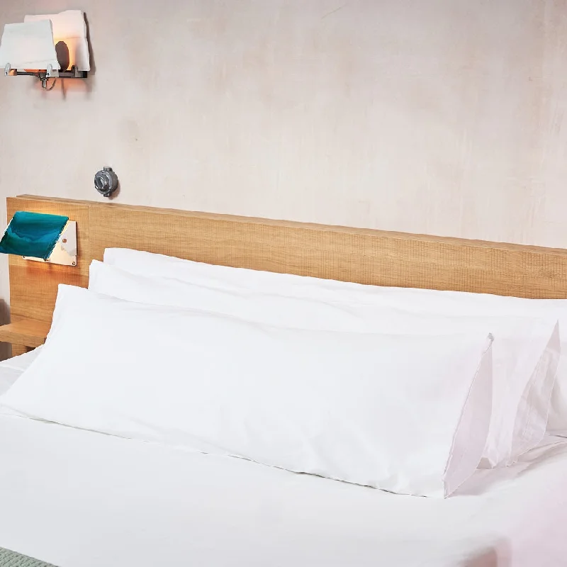 Polyester - Cotton Blend Sheets for Durability and ComfortClassic Cotton Percale Bolster Pillowcase Polyester - Cotton Blend Sheets for Durability and ComfortClassic Cotton Percale Bolster Pillowcase