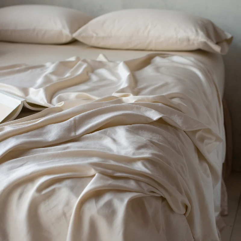 Moisture - Wicking Cotton Sheets for a Dry and Comfortable SleepBria Flat Sheet