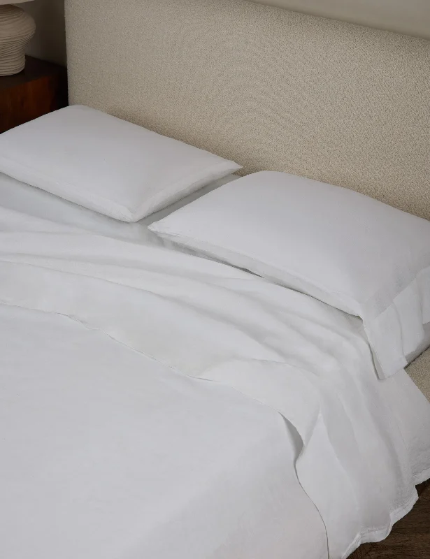 Queen - Size Sheet Sets with a European Pillowcase SetMelia European Flax Linen® Sheet Set Queen - Size Sheet Sets with a European Pillowcase SetMelia European Flax Linen® Sheet Set