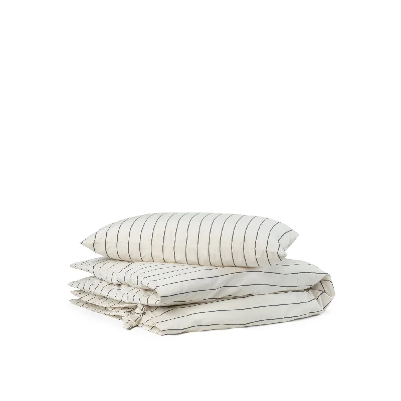 Anti - Pill Microfiber Sheets for a Smooth AppearanceDear April Junior Bedding - 100x140 / 40x45cm - Sail Stripes Anti - Pill Microfiber Sheets for a Smooth AppearanceDear April Junior Bedding - 100x140 / 40x45cm - Sail Stripes