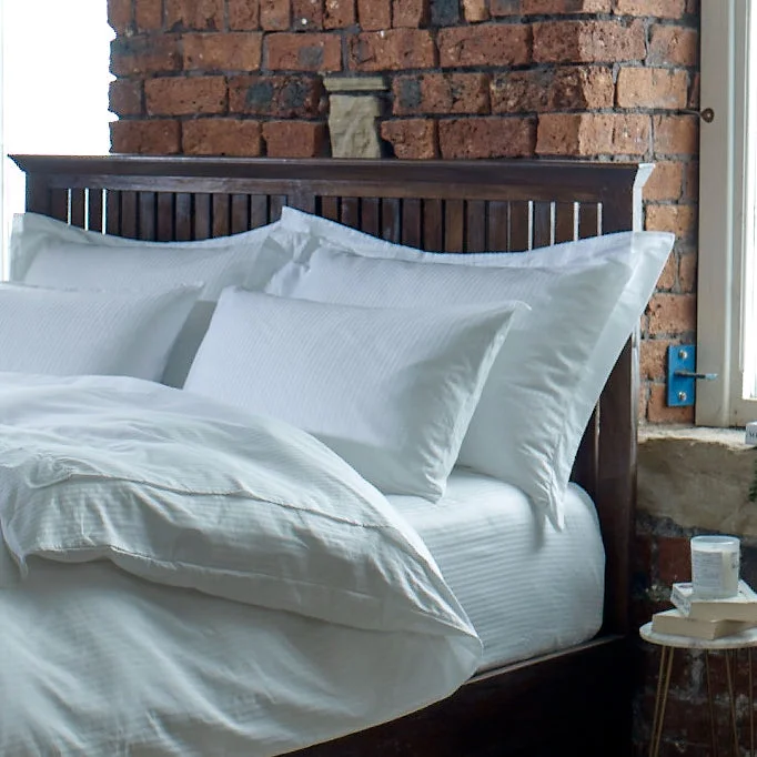 Linen - Cotton Blend Sheets for a Natural and Versatile OptionHotel Satin Stripe Cotton 300TC Fitted Sheet Linen - Cotton Blend Sheets for a Natural and Versatile OptionHotel Satin Stripe Cotton 300TC Fitted Sheet