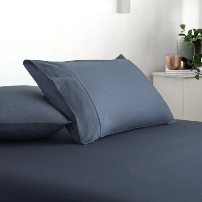 Quilted Cotton Sheets for a Warm and Inviting BedVintage Cotton Fitted Sheet and Pillowcase Set (No Flat Sheet) Quilted Cotton Sheets for a Warm and Inviting BedVintage Cotton Fitted Sheet and Pillowcase Set (No Flat Sheet)