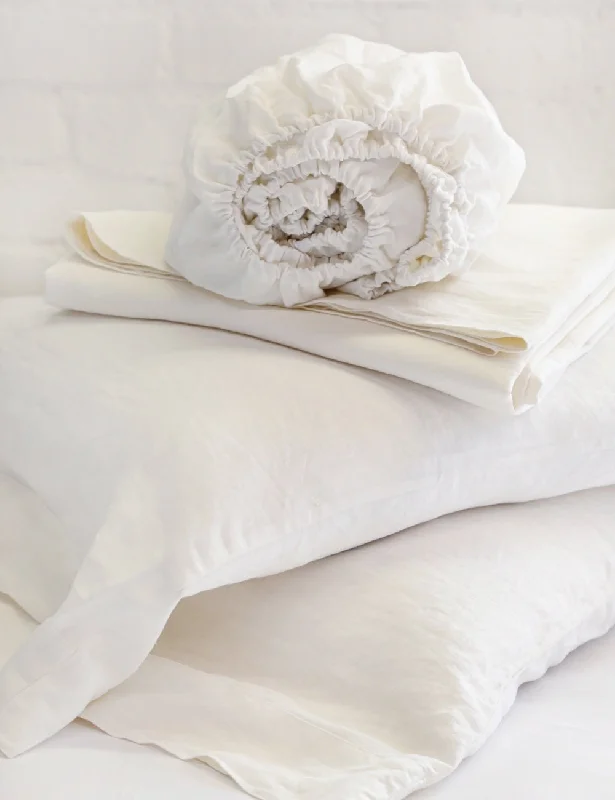 Quilted Cotton Sheets for a Warm and Inviting BedLinen Sheet Set by Pom Pom at Home Quilted Cotton Sheets for a Warm and Inviting BedLinen Sheet Set by Pom Pom at Home