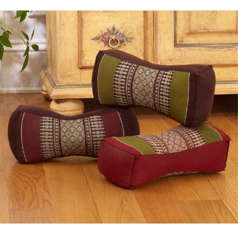Round Pillows for Boho-Style InteriorsmyZENhome Organic Bone-shaped Neck Pillow