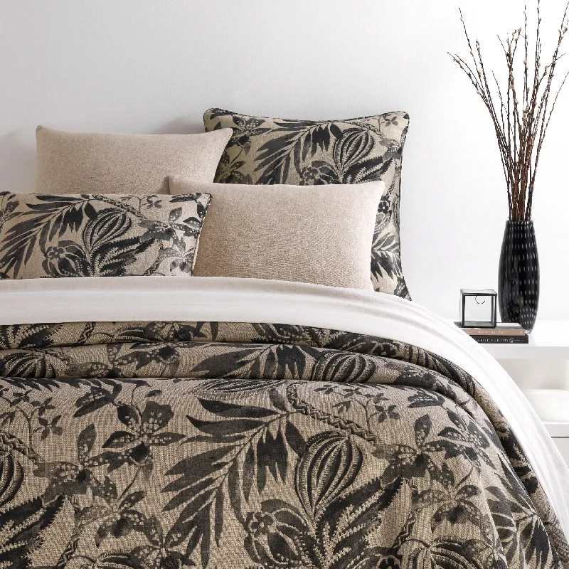 Teen - room duvet covers with trendy and age - appropriate patternsAntigua Linen Black Duvet Cover Teen - room duvet covers with trendy and age - appropriate patternsAntigua Linen Black Duvet Cover