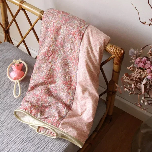 Bamboo fiber blankets with natural antibacterial propertiesBarnabe aime le café Baby Blanket Alba 73x90cm Bamboo fiber blankets with natural antibacterial propertiesBarnabe aime le café Baby Blanket Alba 73x90cm