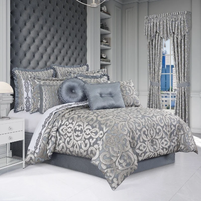 Duck down comforters with a softer feel and good warmth retentionBarocco Comforter Set Duck down comforters with a softer feel and good warmth retentionBarocco Comforter Set