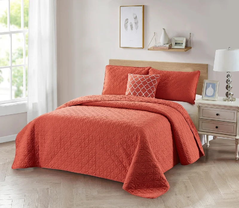 Goose down comforters known for their superior quality and insulationBibb Home 4 Piece Solid Quilt Set with Cushion Goose down comforters known for their superior quality and insulationBibb Home 4 Piece Solid Quilt Set with Cushion