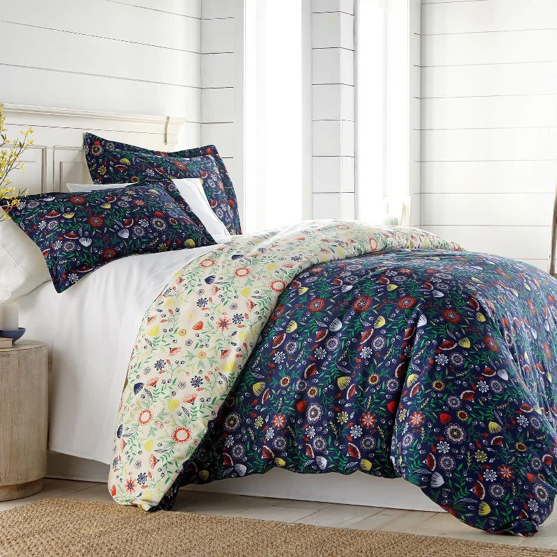 Silk - filled comforters for a luxurious and smooth touchBoho Bloom Comforter Set