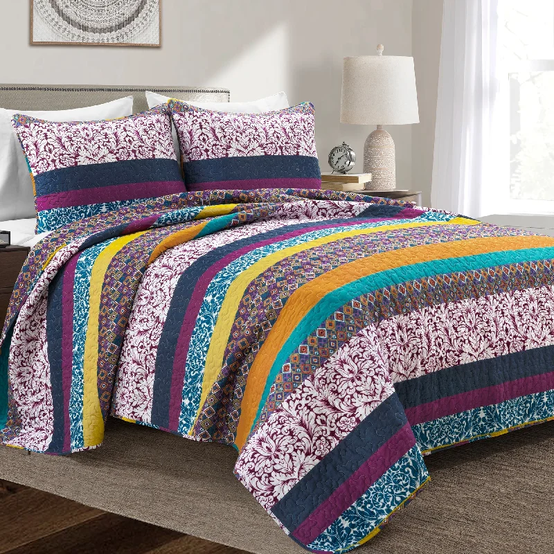 Down - filled comforters for supreme warmth and lightnessBoho Stripe 3 Piece Quilt Set Down - filled comforters for supreme warmth and lightnessBoho Stripe 3 Piece Quilt Set