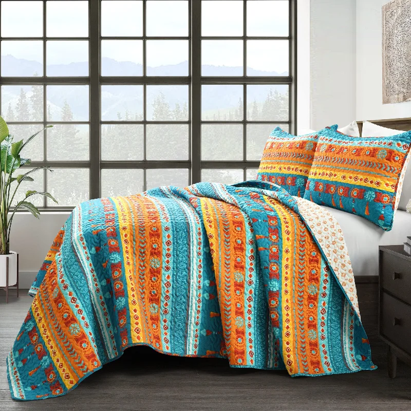 Microfiber - filled comforters that are lightweight and easy to care forBoho Watercolor Border Quilt 3 Piece Set Microfiber - filled comforters that are lightweight and easy to care forBoho Watercolor Border Quilt 3 Piece Set