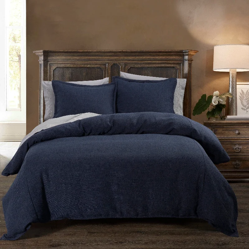 Silk - filled comforters for a luxurious and smooth touchCamden Bedding Set