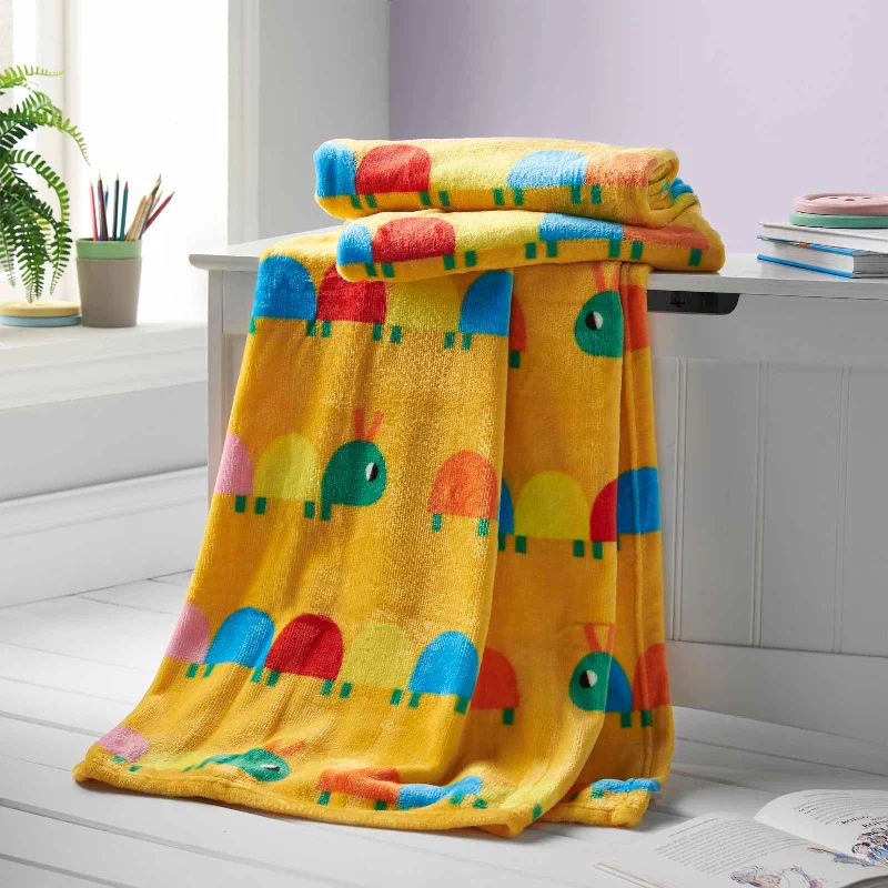 Synthetic fiber blend blankets for a budget - friendly choiceCurious Caterpillar Fleece Throw Synthetic fiber blend blankets for a budget - friendly choiceCurious Caterpillar Fleece Throw