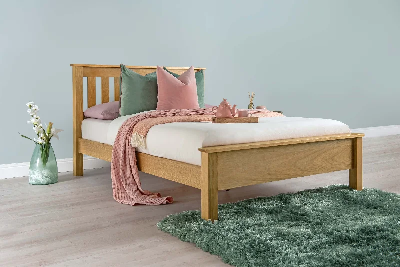Innerspring mattresses with coil counts for supportCavendish Solid Natural Oak Bed Frame - 4ft6 Double - B GRADE Innerspring mattresses with coil counts for supportCavendish Solid Natural Oak Bed Frame - 4ft6 Double - B GRADE