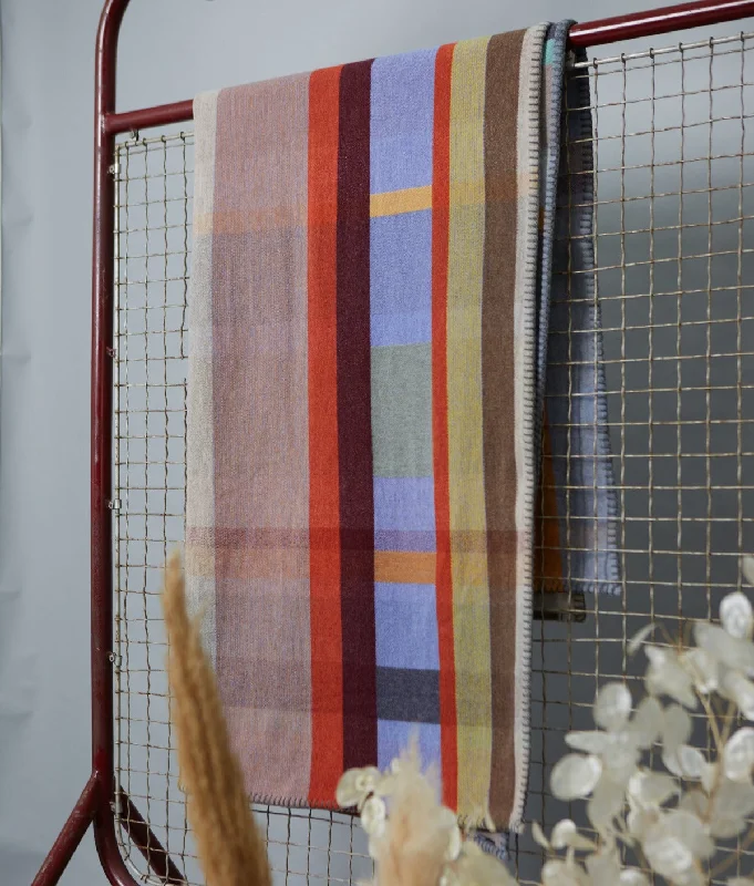 Fleece blankets for a cozy and plush textureCecil Orange 100% Merino Wool Block Throws Fleece blankets for a cozy and plush textureCecil Orange 100% Merino Wool Block Throws