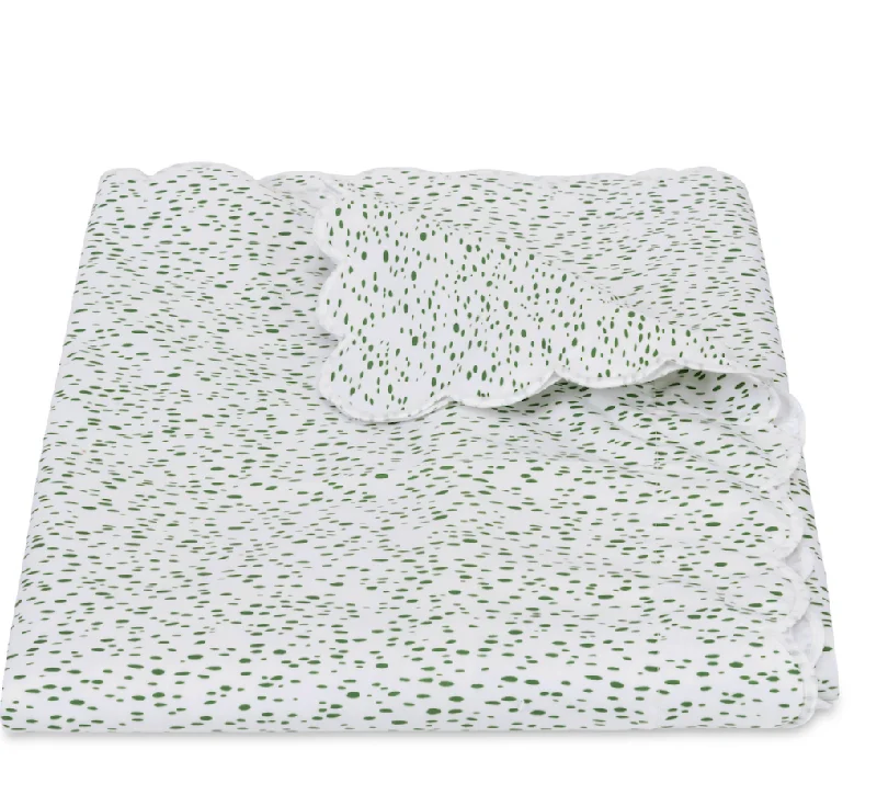 Patchwork duvet covers with a variety of fabric pieces sewn together for a rustic charmCeline Duvet Cover Patchwork duvet covers with a variety of fabric pieces sewn together for a rustic charmCeline Duvet Cover