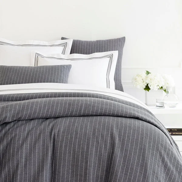 Polyester duvet covers with durability and colorfastnessChalk Stripe Grey Matelassé Duvet Cover Polyester duvet covers with durability and colorfastnessChalk Stripe Grey Matelassé Duvet Cover