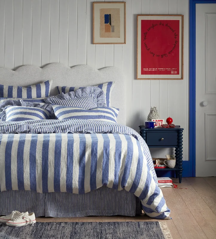 Silk duvet covers for a smooth and elegant touchCobalt Cora Stripe 100% Linen Duvet Cover Silk duvet covers for a smooth and elegant touchCobalt Cora Stripe 100% Linen Duvet Cover