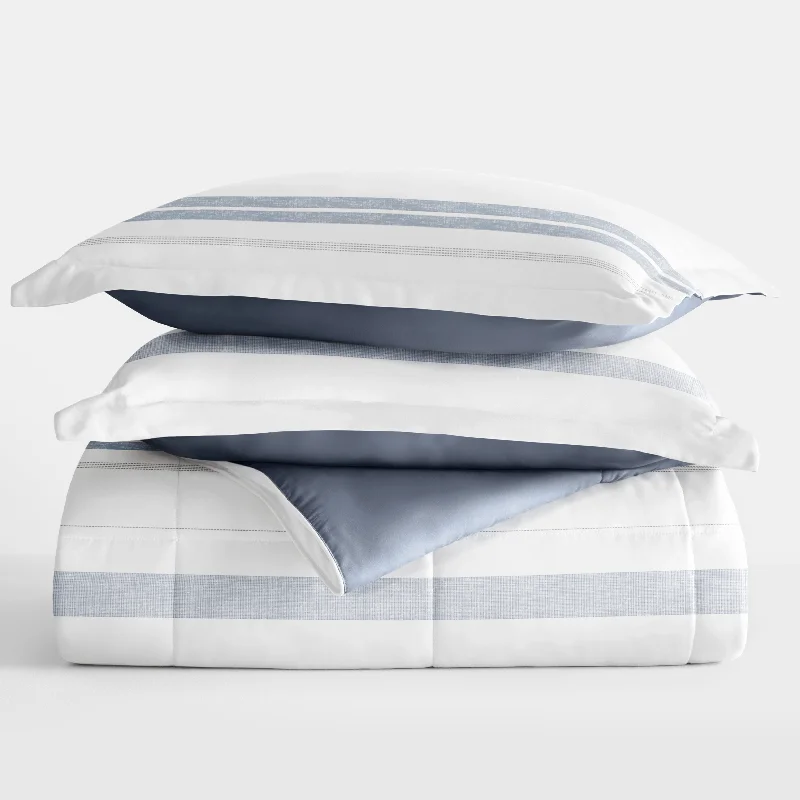 Latex - filled comforters with a bouncy texture and good supportComforter Set Patterned Reversible Microfiber All Season Down-Alternative Ultra Soft Bedding Latex - filled comforters with a bouncy texture and good supportComforter Set Patterned Reversible Microfiber All Season Down-Alternative Ultra Soft Bedding