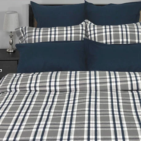 Budget - friendly duvet covers for first - time homebuyers or studentsSimon Flannel Duvet and Shams - King Budget - friendly duvet covers for first - time homebuyers or studentsSimon Flannel Duvet and Shams - King