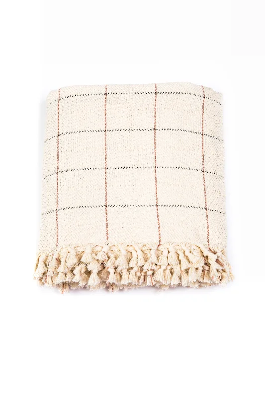 Rayon from bamboo blankets for a silky and breathable feelDani Bedspread/Throw in Sunset Rayon from bamboo blankets for a silky and breathable feelDani Bedspread/Throw in Sunset