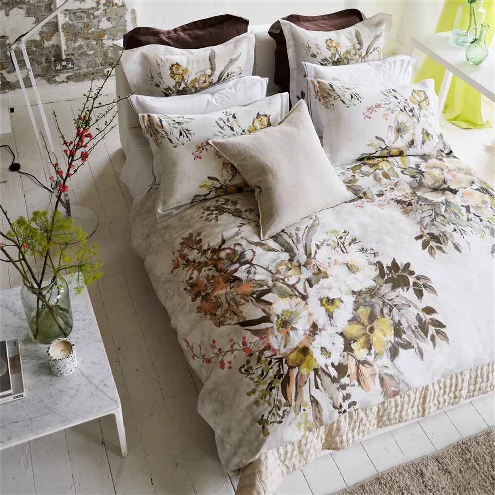 Full - size duvet covers suitable for full - sized beds in guest rooms or small bedroomsDesigners Guild Margeretta Bedding Full - size duvet covers suitable for full - sized beds in guest rooms or small bedroomsDesigners Guild Margeretta Bedding