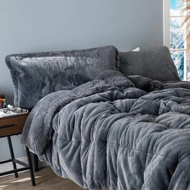 Goose down comforters known for their superior quality and insulationDG OG Chunky Bunny - Coma Inducer® Comforter Set - USA Lightweight Filled - Steel Gray Goose down comforters known for their superior quality and insulationDG OG Chunky Bunny - Coma Inducer® Comforter Set - USA Lightweight Filled - Steel Gray
