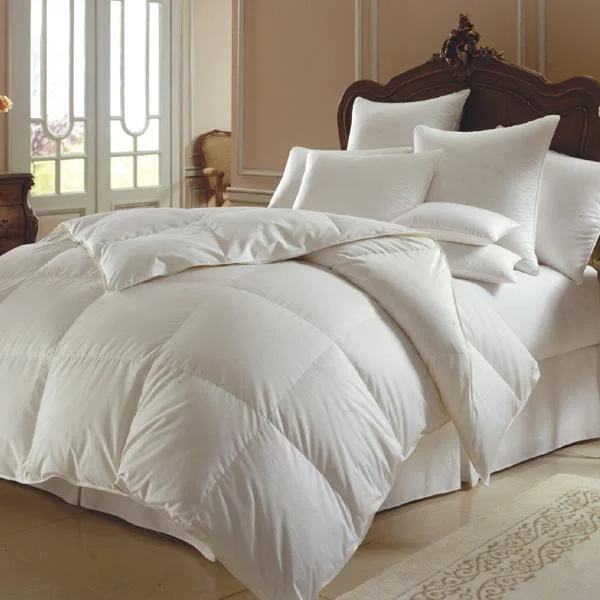 Duck down comforters with a softer feel and good warmth retentionHimalaya 800+ Siberian Goose Down Comforter by Downright Duck down comforters with a softer feel and good warmth retentionHimalaya 800+ Siberian Goose Down Comforter by Downright