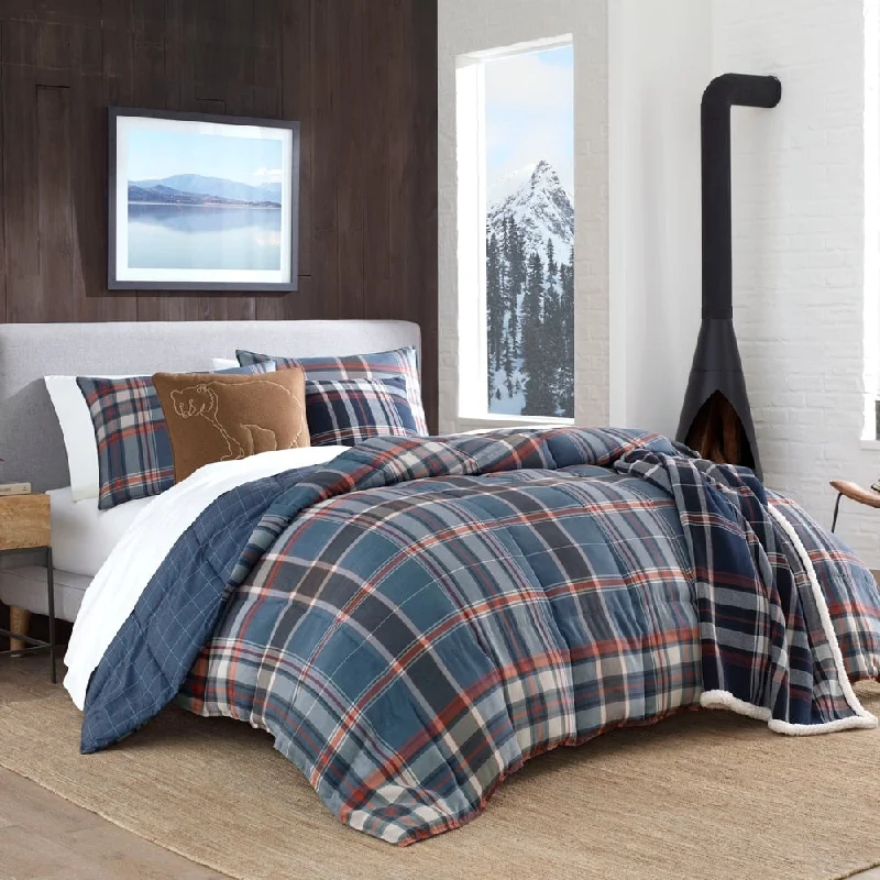 Bamboo - fiber - filled comforters with antibacterial and breathable qualitiesEddie Bauer Shasta Lake Navy Down Alt Comforter Set Bamboo - fiber - filled comforters with antibacterial and breathable qualitiesEddie Bauer Shasta Lake Navy Down Alt Comforter Set