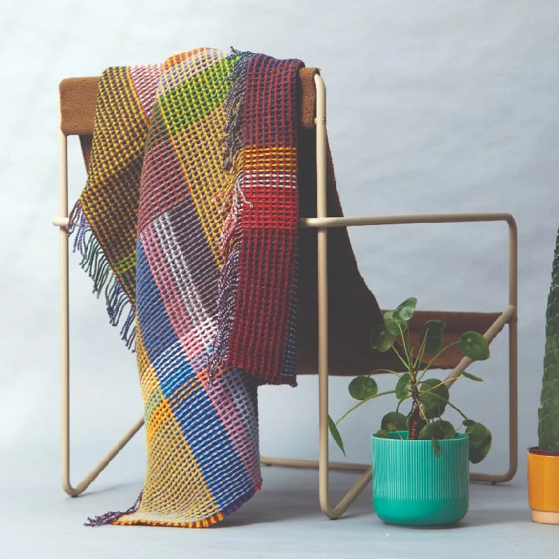 Mohair blankets with a unique sheen and softnessEdith 100% Merino Wool Honeycomb Throws Mohair blankets with a unique sheen and softnessEdith 100% Merino Wool Honeycomb Throws
