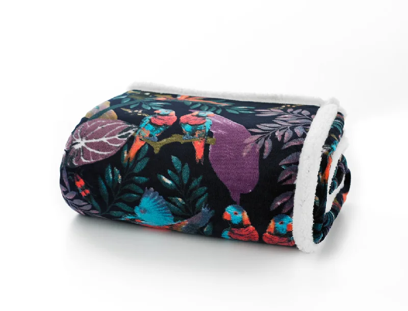 Cashmere blankets for ultimate softness and luxuryExotic Bird Printed Soft Sherpa Fleece 140x180cm Throw Cashmere blankets for ultimate softness and luxuryExotic Bird Printed Soft Sherpa Fleece 140x180cm Throw
