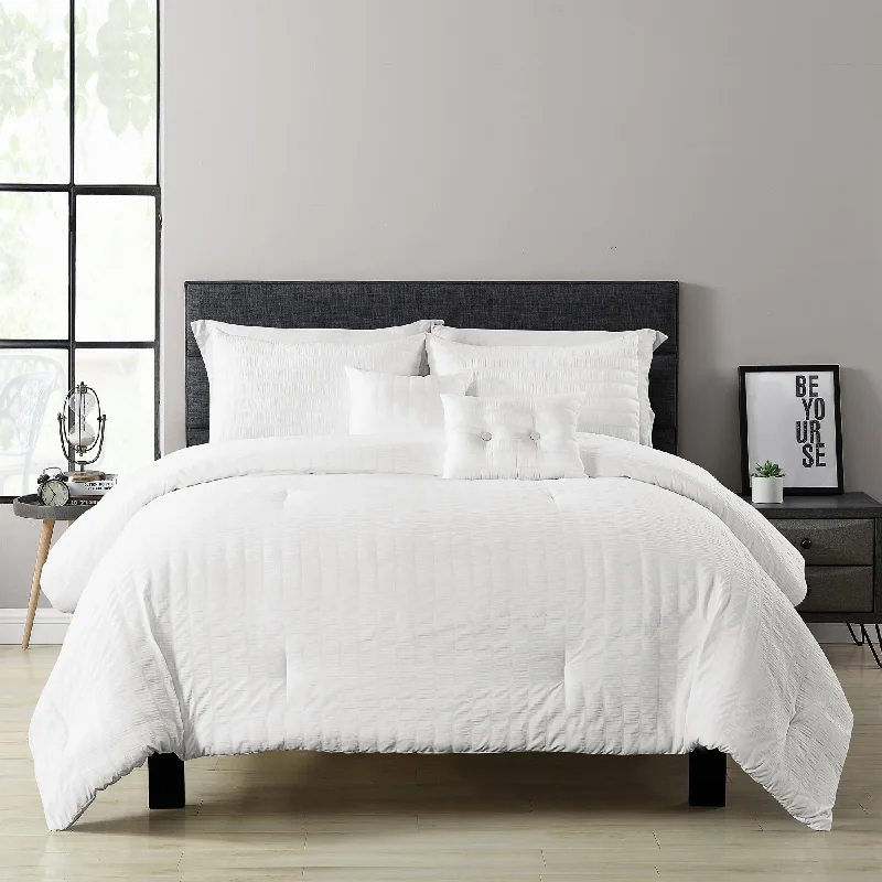 Cotton - filled comforters for a breathable and natural sleep experienceFarmhouse Seersucker 5 Piece Comforter Set