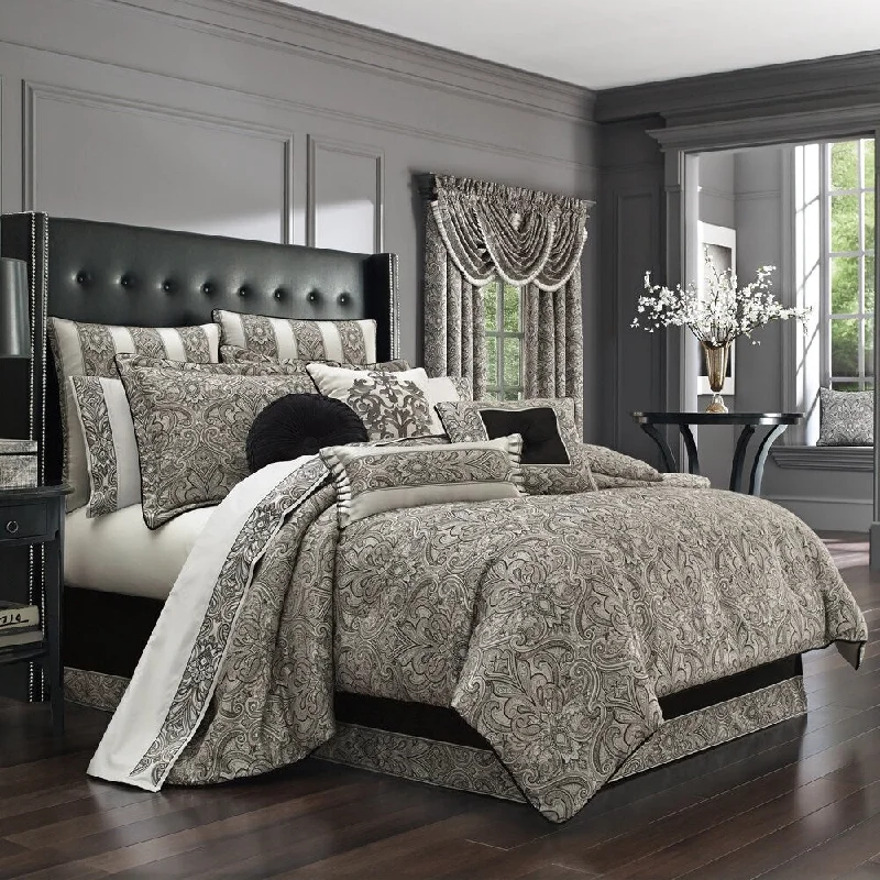 Latex - filled comforters with a bouncy texture and good supportFive Queens Court Carleigh 4 Piece Comforter Set Latex - filled comforters with a bouncy texture and good supportFive Queens Court Carleigh 4 Piece Comforter Set