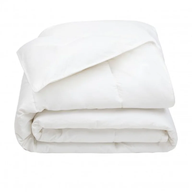 Full - size comforters suitable for full - sized beds in guest rooms or small bedroomsFrette Luca Down Alternative Duvet Filler Full - size comforters suitable for full - sized beds in guest rooms or small bedroomsFrette Luca Down Alternative Duvet Filler