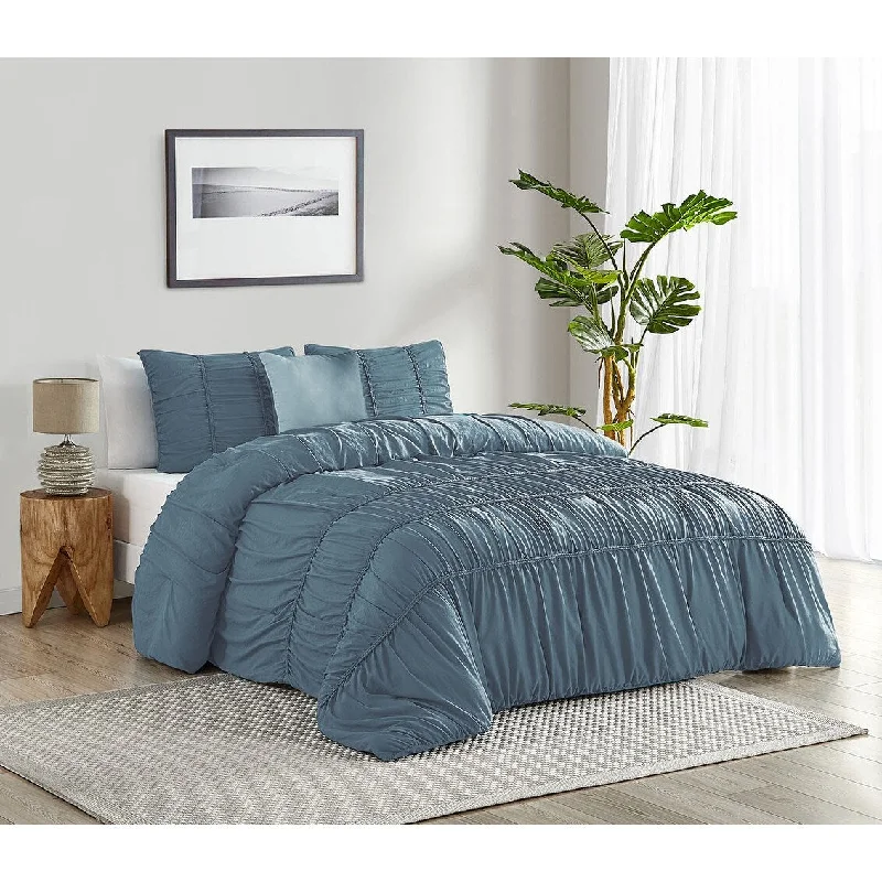 Duck down comforters with a softer feel and good warmth retentionGarment Washed Smocked Stripe Cable Braid Ultra Soft 4 PC Comforter Set Duck down comforters with a softer feel and good warmth retentionGarment Washed Smocked Stripe Cable Braid Ultra Soft 4 PC Comforter Set