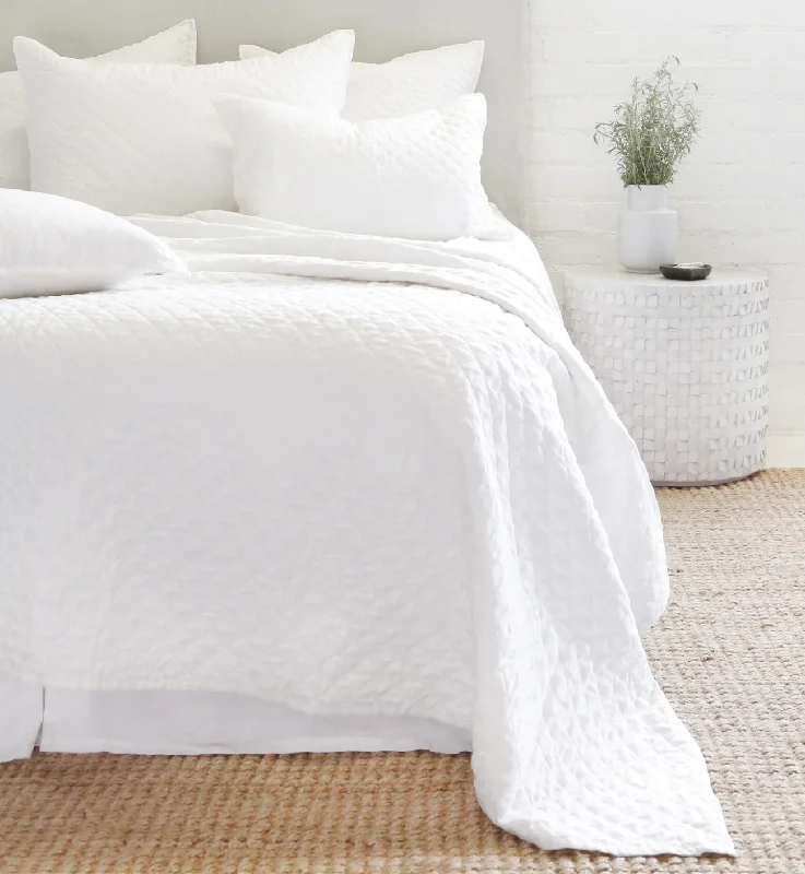Machine - washable duvet covers for hassle - free cleaningHampton Bedding Collection - Final Sale 40% off in cart Machine - washable duvet covers for hassle - free cleaningHampton Bedding Collection - Final Sale 40% off in cart