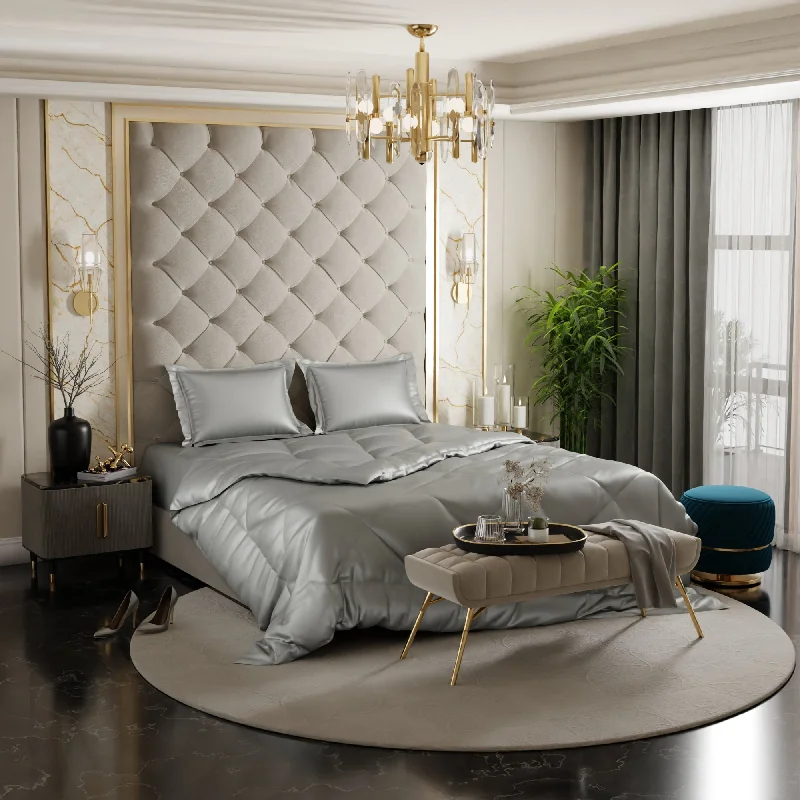 Full - size comforters suitable for full - sized beds in guest rooms or small bedroomsHarbour Mist Grey Comforter Full - size comforters suitable for full - sized beds in guest rooms or small bedroomsHarbour Mist Grey Comforter