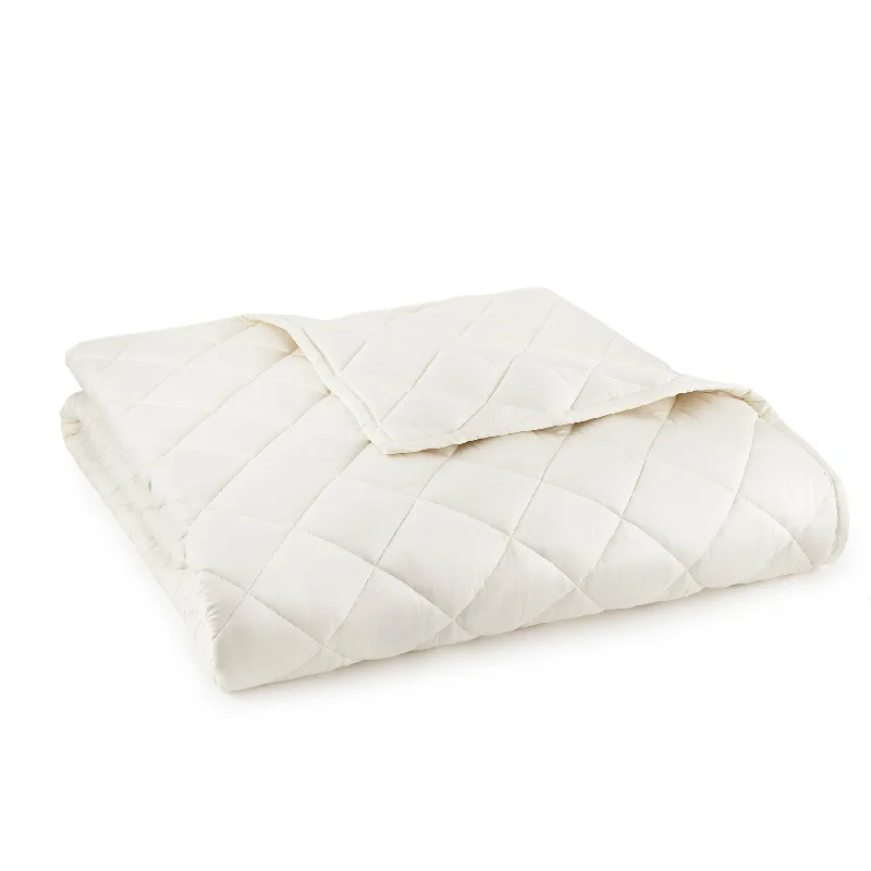 Cotton - filled comforters for a breathable and natural sleep experience600 GSM Cotton Filled Comforter Cotton - filled comforters for a breathable and natural sleep experience600 GSM Cotton Filled Comforter