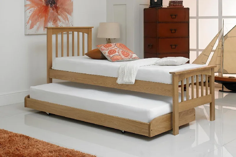 Organic cotton mattresses for a chemical - free sleep surfaceHeywood Solid Natural Oak Guest Bed - 2ft6 Small Single Organic cotton mattresses for a chemical - free sleep surfaceHeywood Solid Natural Oak Guest Bed - 2ft6 Small Single