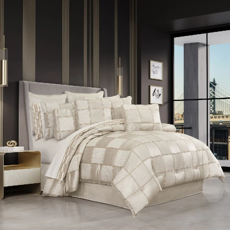 Wool - filled comforters with natural moisture - wicking and temperature - regulating featuresJ. Queen New York Brando Ivory Comforter Set Wool - filled comforters with natural moisture - wicking and temperature - regulating featuresJ. Queen New York Brando Ivory Comforter Set