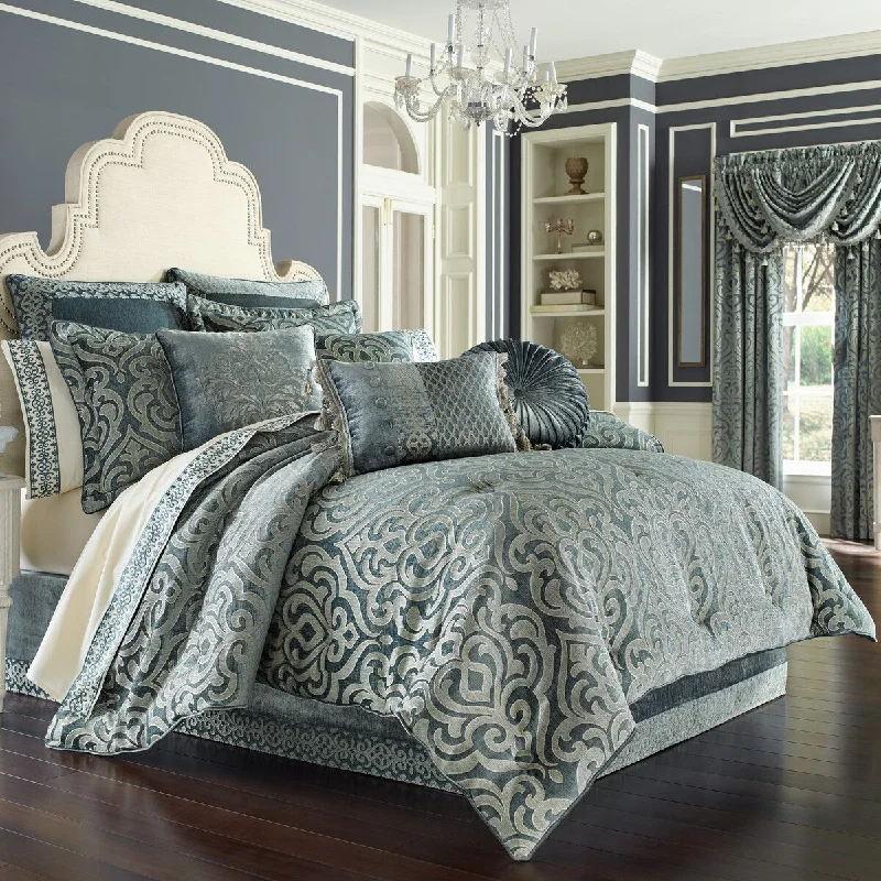 Full - size comforters suitable for full - sized beds in guest rooms or small bedroomsJ. Queen New York Sicily Comforter Set Full - size comforters suitable for full - sized beds in guest rooms or small bedroomsJ. Queen New York Sicily Comforter Set