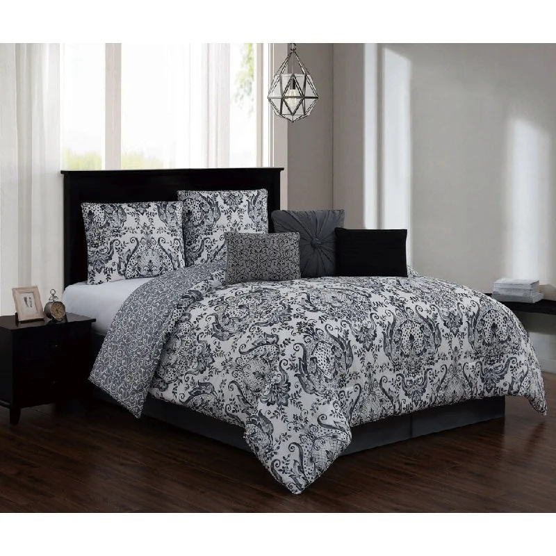 Latex - filled comforters with a bouncy texture and good supportKadia 7-piece Comforter Set Latex - filled comforters with a bouncy texture and good supportKadia 7-piece Comforter Set