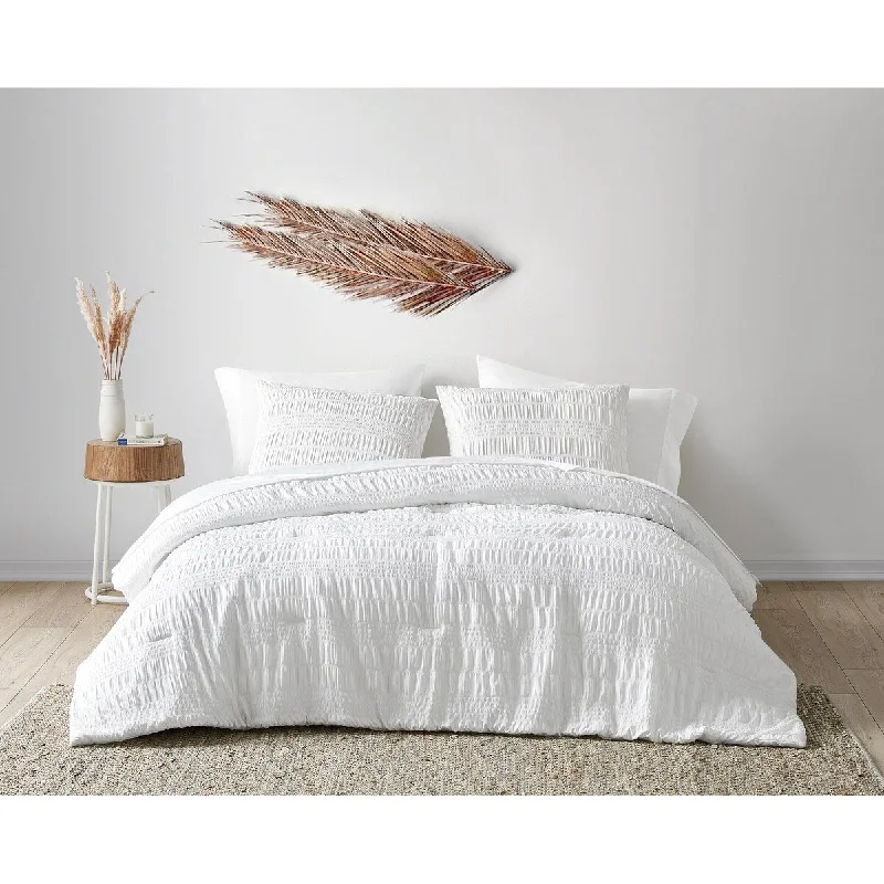 King - size comforters to fit large king - sized beds perfectlyLaine White Seersucker 7 piece comforter set King - size comforters to fit large king - sized beds perfectlyLaine White Seersucker 7 piece comforter set