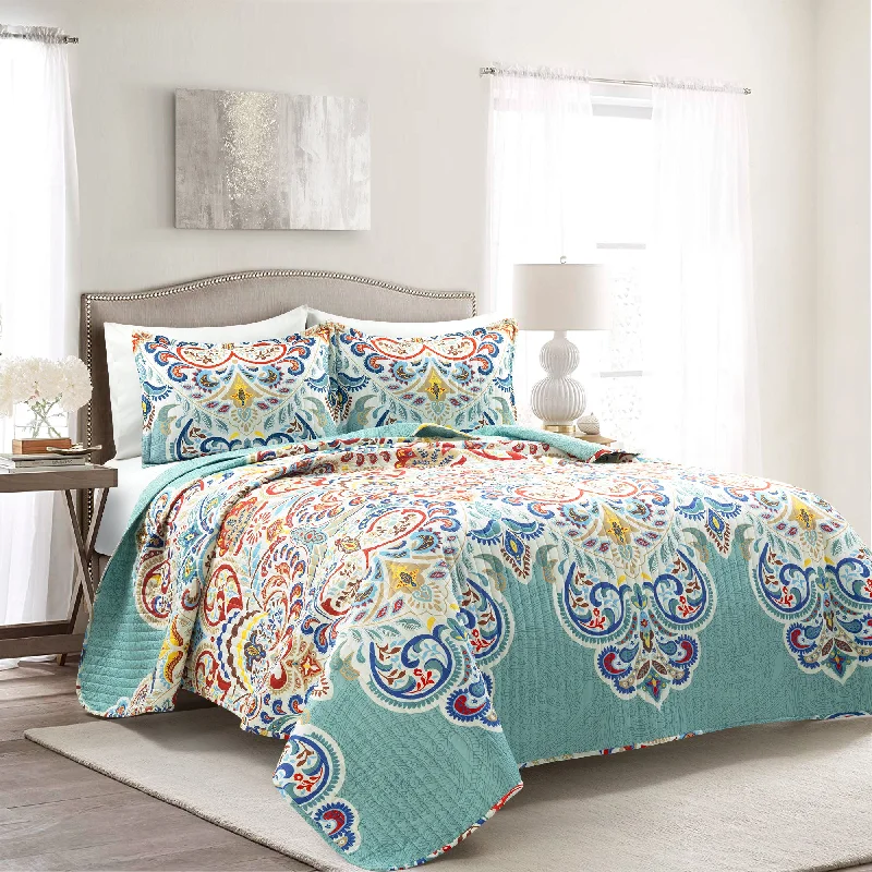 Microfiber - filled comforters that are lightweight and easy to care forLush Décor Boho Chic Reversible Oversized Cotton Quilt Seafoam/Red 3Pc Set Full/Queen Microfiber - filled comforters that are lightweight and easy to care forLush Décor Boho Chic Reversible Oversized Cotton Quilt Seafoam/Red 3Pc Set Full/Queen